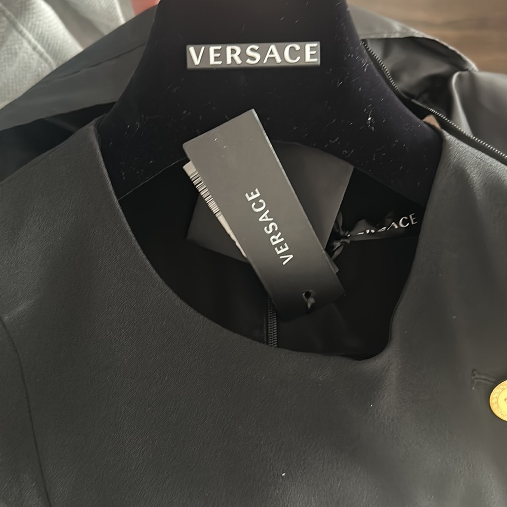 Black Versace dress - Picture 5 of 6